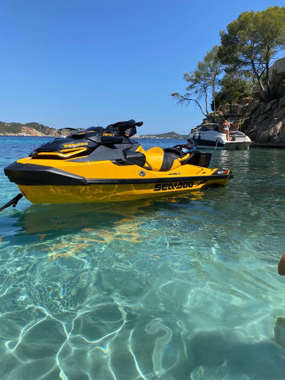 Jet ski2.jpeg